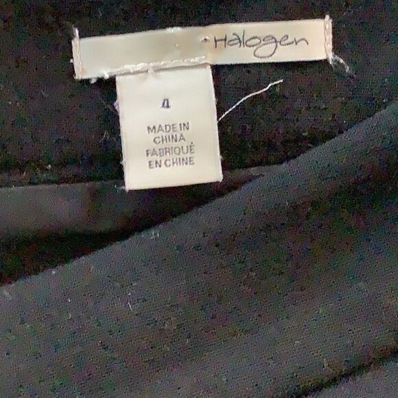 Halogen Black Mini Skirt Size 4 EUC - Picture 3 of 4